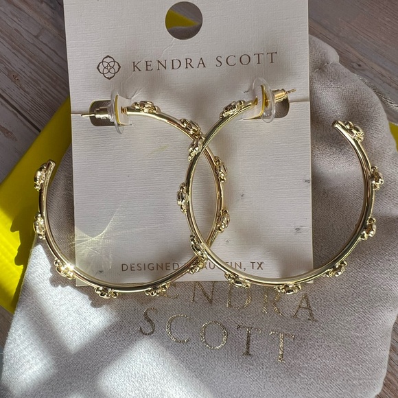 Kendra Scott Gold and CZ Flower Hoop earrings new